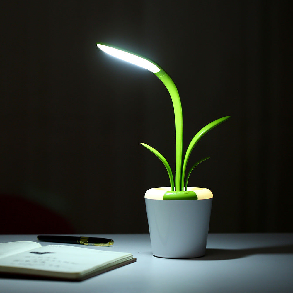 BrightDesk – LED Table Lamp