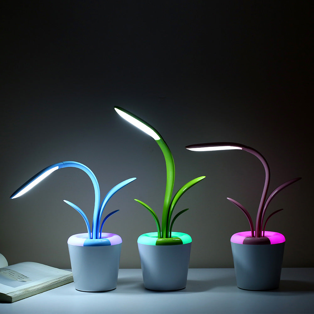 BrightDesk – LED Table Lamp