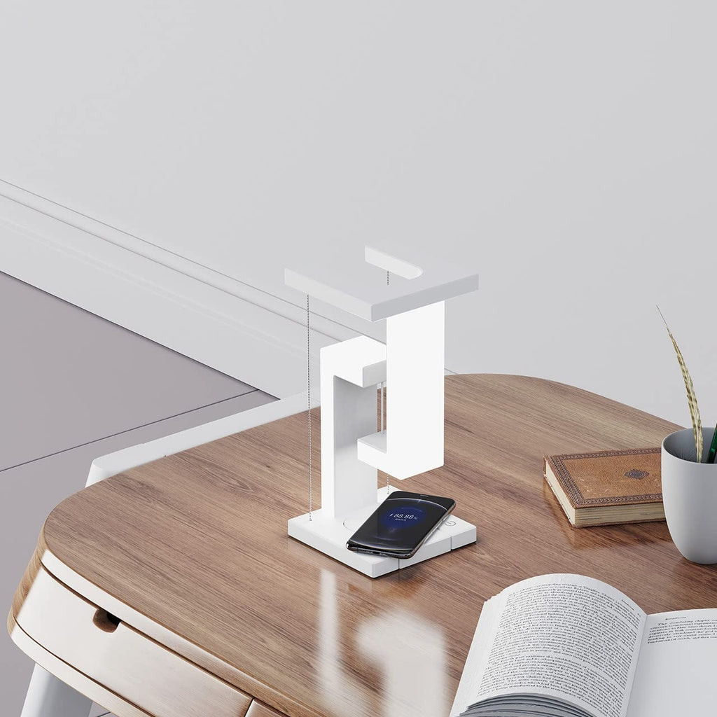 FloatCharge – Wireless Floating Table Lamp