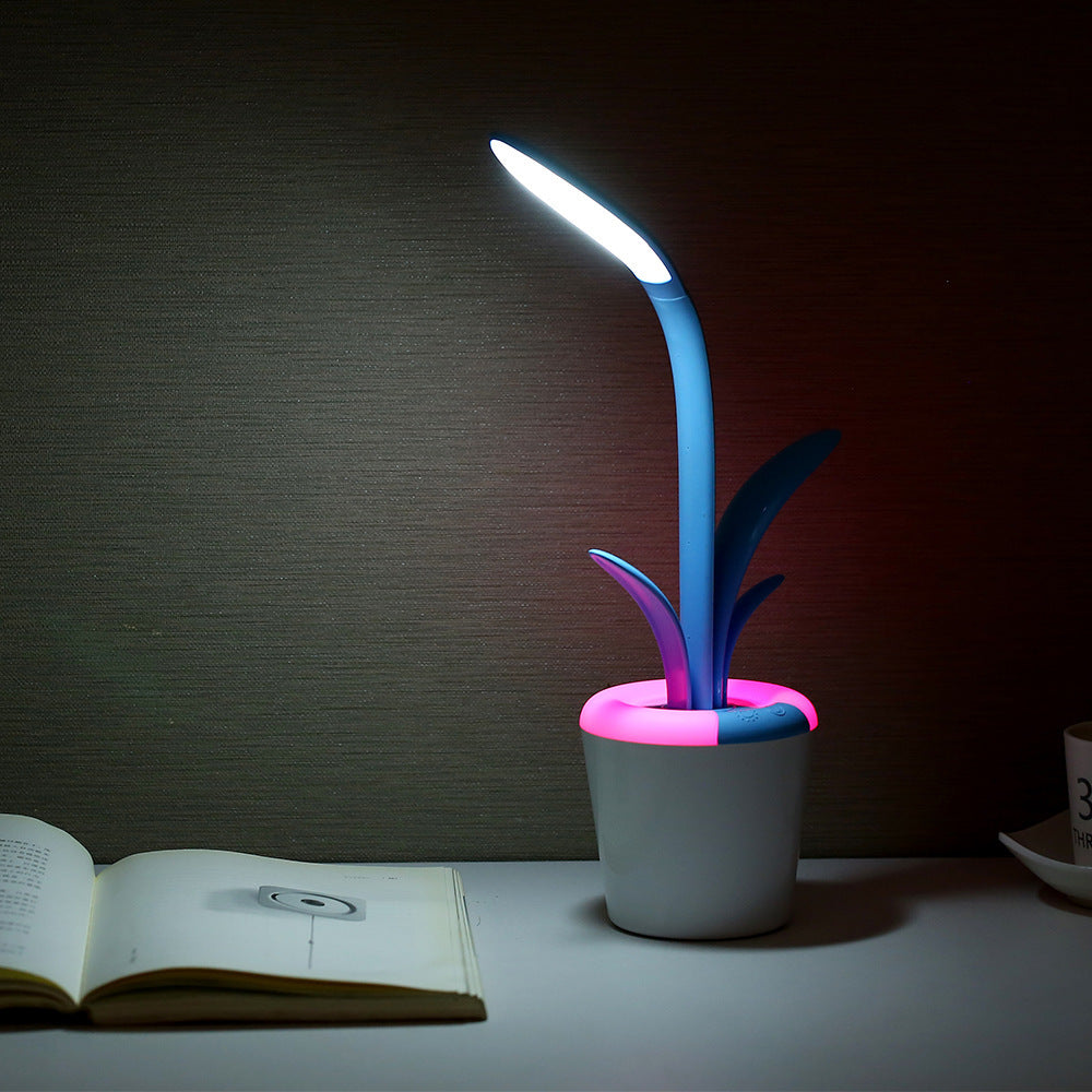 BrightDesk – LED Table Lamp