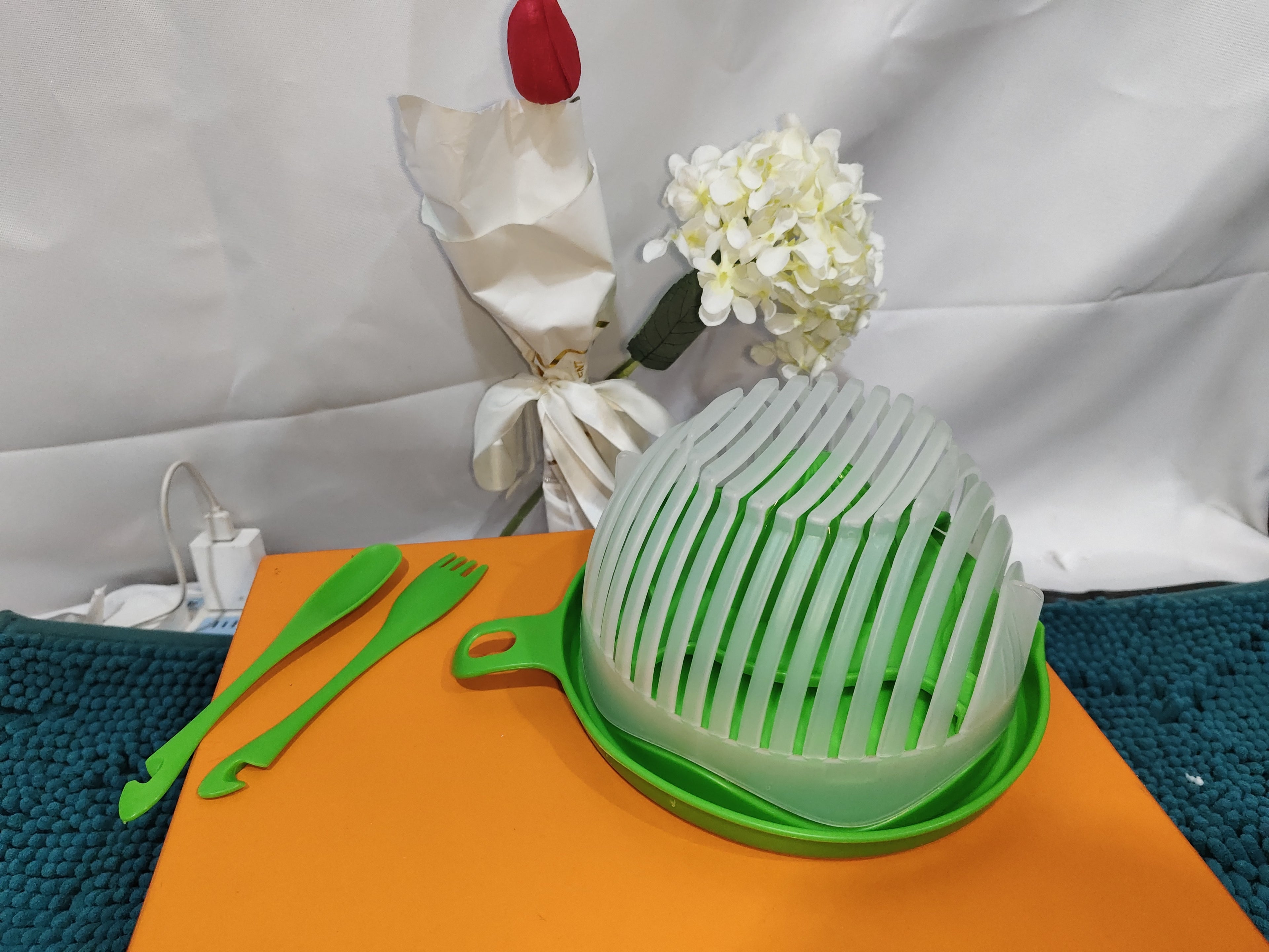 FreshCut – Salad & Veggie Cutter